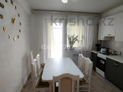 2-бөлмелі пәтер · 60 м² · 5/5 қабат · ай сайын, Алтын орда 6/55, бағасы: 200 000 〒 в Алматы, Наурызбайский р-н