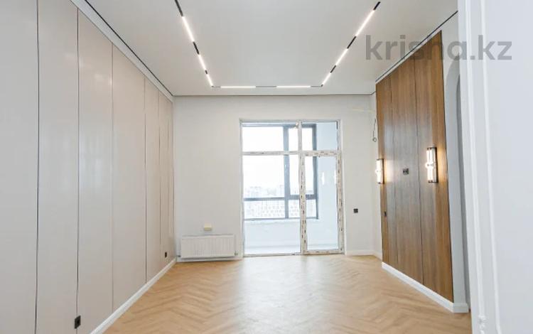 2-комнатная квартира · 56.6 м² · 22/22 этаж, Туран 41а за 46.6 млн ₸ в Астане, Нура р-н — фото 14