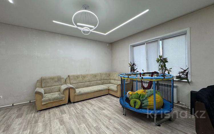 Отдельный дом · 3 комнаты · 83 м² · 5.6 сот., Смоленская — 18 линия - 2 Павлодар за 55 млн 〒 — фото 2