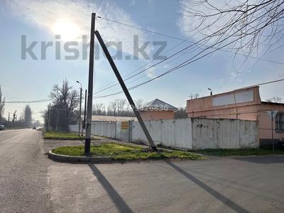 Аренда промбаз и заводов в Жамбылской обл.: Промбаза · 30 соток, Балуан Шолака 34 — Майская Роща за 1 000 〒 Промбаза · 30 соток, Балуан Шолака 34 — Майская Роща за 1 000 〒 в Таразе