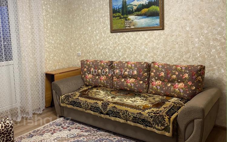 1-комнатная квартира · 35 м² · 4/12 этаж, мкр Акбулак, Байтереков 103 за 220 000 ₸ в Алматы, Алатауский р-н — фото 2