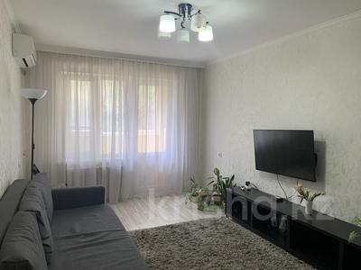 2-бөлмелі пәтер, 45 м², 3/4 қабат ай сайын, Жарокова 95 — Курмангазы, бағасы: 280 000 〒 в Алматы, Алмалинский р-н