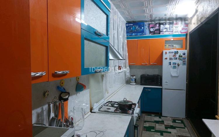4-комнатная квартира · 80 м² · 4/5 этаж, Жайлау 12 — Напротив Жеңіс парка и Набережной за 300 000 ₸ в Таразе — фото 2