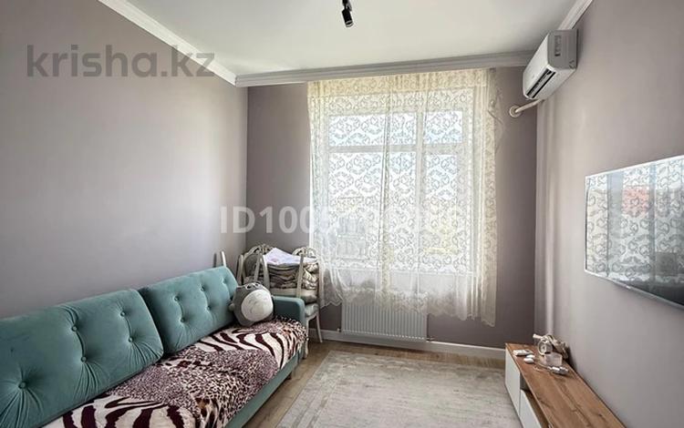 1-комнатная квартира · 42 м² · 8/9 этаж, Жошы хан 27 — Керей, Жанибек хандар за 220 000 ₸ в Астане, Есильский р-н — фото 2