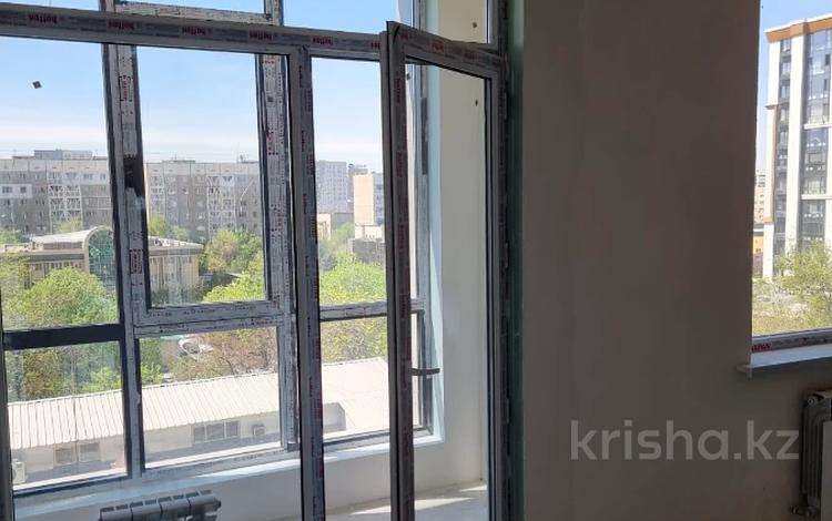 2-бөлмелі пәтер · 66.32 м² · 5/9 қабат, Радостовца 167 — Солодовникова, бағасы: ~ 56.5 млн ₸ в Алматы, Бостандыкский р-н — фото 17