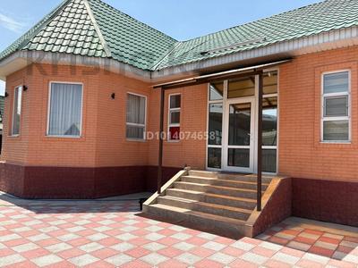 Отдельный дом · 6 комнат · 227 м² · 8 сот., Байконур 45 — Байконур - Кок-тобе за ~ 117 млн ₸ в Боралдае (Бурундай), мкр Водник-2