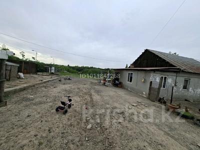 Жер телімі · 8 сотық, мкр Альмерек 101/1 — Детской площадки и футбольного поле, бағасы: 45 млн ₸ в Алматы, Турксибский р-н