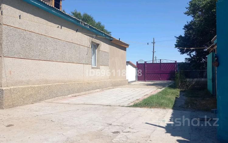 Отдельный дом · 4 комнаты · 90 м² · 12 сот., Байтурсын 96 за 6 млн ₸ в Каратау — фото 2