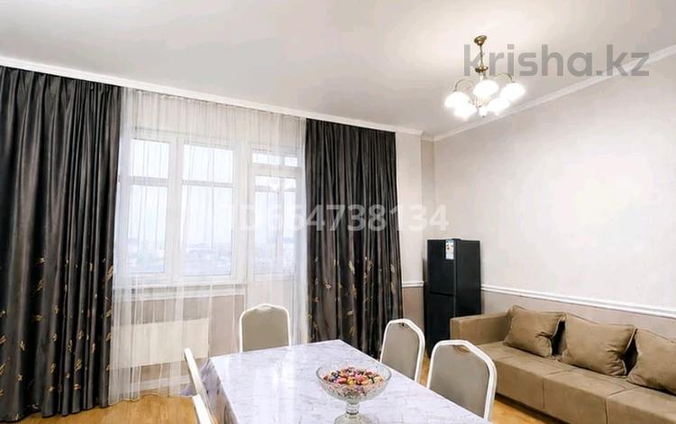 2-комнатная квартира · 60 м² · 1/5 этаж, Маметовой - Айтиева — Маметовой 111 за 18 000 ₸ в Уральске — фото 25