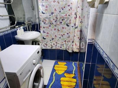 Пәтерлер в Алматы: 3-бөлмелі пәтер · 70 м² · 4/5 қабат, мкр Акбулак, Касым Шарипова 17 — Пр.Райымбека- Саина, бағасы: 39.5 млн 〒 3-бөлмелі пәтер · 70 м² · 4/5 қабат, мкр Акбулак, Касым Шарипова 17 — Пр.Райымбека- Саина, бағасы: 39.5 млн 〒 в Алматы, Алатауский р-н
