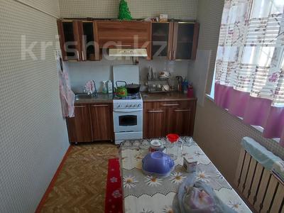 1-комнатная квартира, 45 м², 1/5 этаж, Астана 27 — клиника Кученева за 12.2 млн 〒 в Таразе
