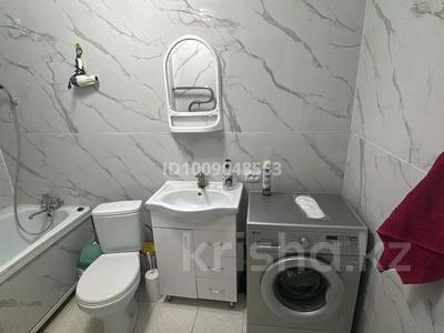 1-бөлмелі пәтер · 43 м² · 1/10 қабат, мкр 12 43 — 12мкр возле фитнес клуба Life Style!, бағасы: 12 000 ₸ в Актобе