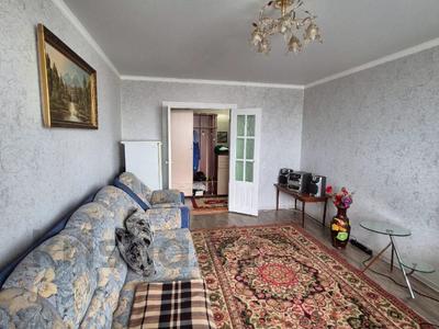 Продажа квартир в Абай обл.: 2-комнатная квартира · 56.1 м² · 13/16 этаж, Дулатова за 20 млн 〒 2-комнатная квартира · 56.1 м² · 13/16 этаж, Дулатова за 20 млн 〒 в Семее