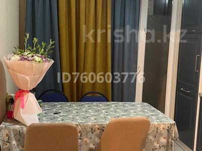 Пәтерлер в Туркестанской обл.: 3-бөлмелі пәтер · 80 м² · 7/12 қабат, 11-я 31/3 — Балкон, Каусарға қарсы Мята үстіндегі дом, бағасы: 32 млн 〒 3-бөлмелі пәтер · 80 м² · 7/12 қабат, 11-я 31/3 — Балкон, Каусарға қарсы Мята үстіндегі дом, бағасы: 32 млн 〒 в Туркестане