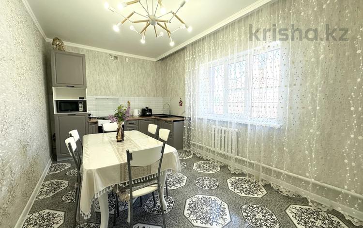 Отдельный дом · 4 комнаты · 190 м² · 10 сот., Агабай батыра за 57 млн ₸ в  — фото 2