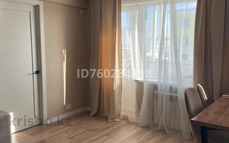 2-бөлмелі пәтер · 44.7 м² · 5/5 қабат, Пр. Назарбаева 10, бағасы: 19.9 млн ₸ в Усть-Каменогорске, Ульбинский — фото 16