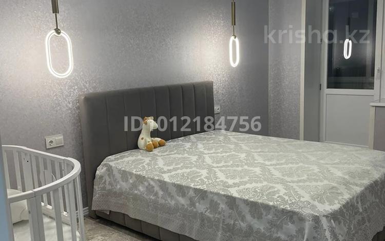 3-бөлмелі пәтер · 96.6 м² · 9/9 қабат, Скоробогатова 65/1 — ТРЦ Галактика, бағасы: 52 млн ₸ в Уральске — фото 2