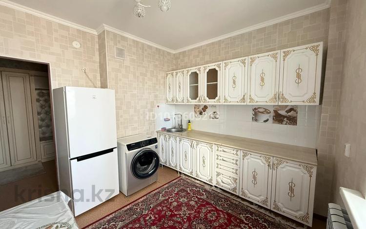 2-бөлмелі пәтер · 60 м² · 2/9 қабат, Тұран ш/а 359/36, бағасы: 25 млн ₸ в Шымкенте, Каратауский р-н — фото 2
