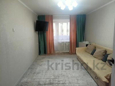 2-комнатная квартира · 48 м² · 2/5 этаж, пр. Мира — д/с "Анли", д/с "Нурай", школа №4, Спец. школа-интернат №8 за 10.5 млн ₸ в Темиртау