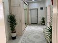 3-бөлмелі пәтер · 150 м² · 8/9 қабат, 17-ш/а. 29, бағасы: 68 млн ₸ в Актау, 17-й мкр — фото 15