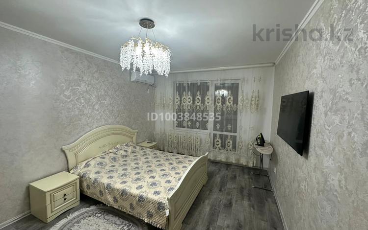 1-комнатная квартира · 38 м² · 3/9 этаж, 4 11 за 12 000 ₸ в Аксае — фото 2