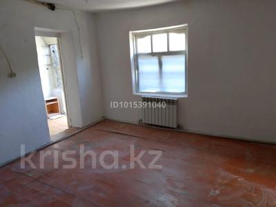 2-комнатная квартира · 32 м², мкр Малый Самал 1774 — Магазнин Сат, остановка Дән за 30 000 ₸ в Шымкенте, Туран р-н