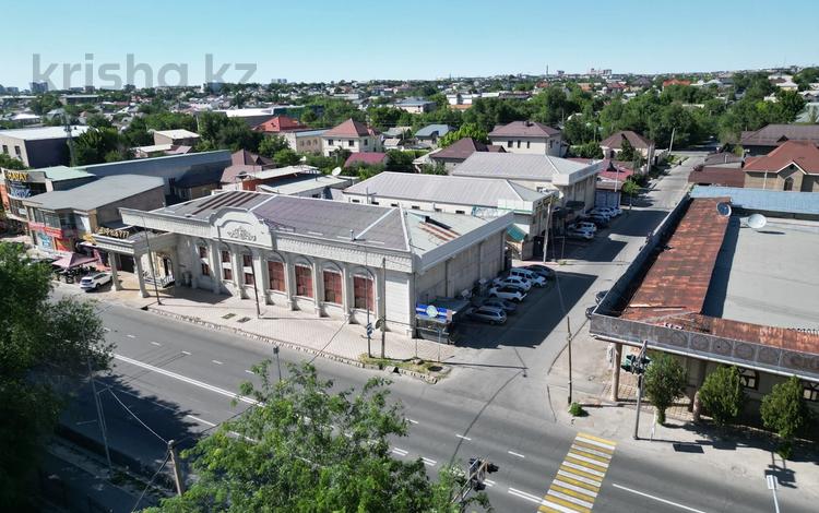 Еркін, кеңселер, дүкендер мен бутиктер, жқб, автосервистер мен көлік жуу, қоғамдық тамақтану орны, медорталықтар мен дәріханалар, білім орталықтары, ойын-сауық · 2338 м², бағасы: 850 млн ₸ в Шымкенте, Аль-Фарабийский р-н — фото 2