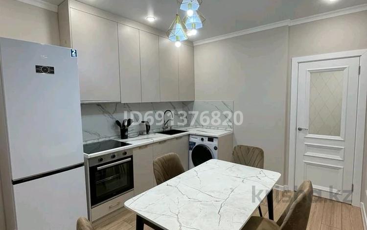 1-комнатная квартира, 36 м², 8/9 этаж, Жургенова 19