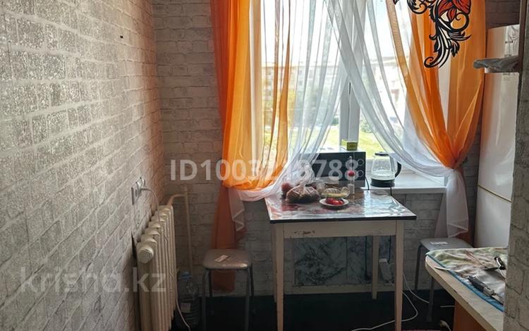 2-комнатная квартира · 46.7 м² · 5/5 этаж, 2-ой мкр 76 за 2.9 млн 〒 в Качаре — фото 2