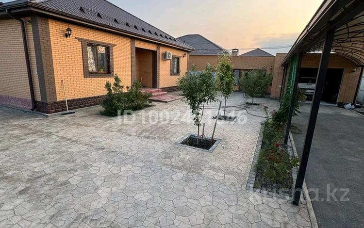 Отдельный дом · 4 комнаты · 172 м² · 85 сот., мкр Самал-2, Абдрашита Садыханова 19 за 65 млн ₸ в Атырау — фото 2