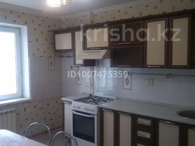 3-комнатная квартира · 64 м² · 2/9 этаж, мкр 12 25 за 150 000 〒 в Актобе