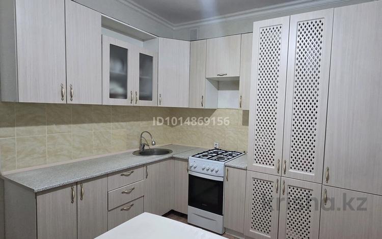 3-комнатная квартира · 75.3 м² · 2/5 этаж, мкр. Алтын орда 9/4 корп1 за 33 млн ₸ в Актобе — фото 2