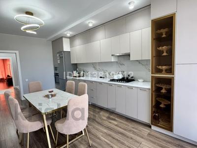 3-бөлмелі пәтер · 96 м² · 4/5 қабат, мкр. Алтын орда, байсанат 4 — по ул Газиза Жубановой, бағасы: 41.5 млн ₸ в Актобе