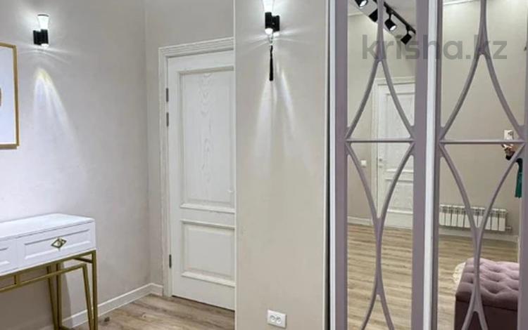 2-бөлмелі пәтер · 69 м² · 13/14 қабат, 17-й мкр 112, бағасы: 27.5 млн ₸ в Актау — фото 8