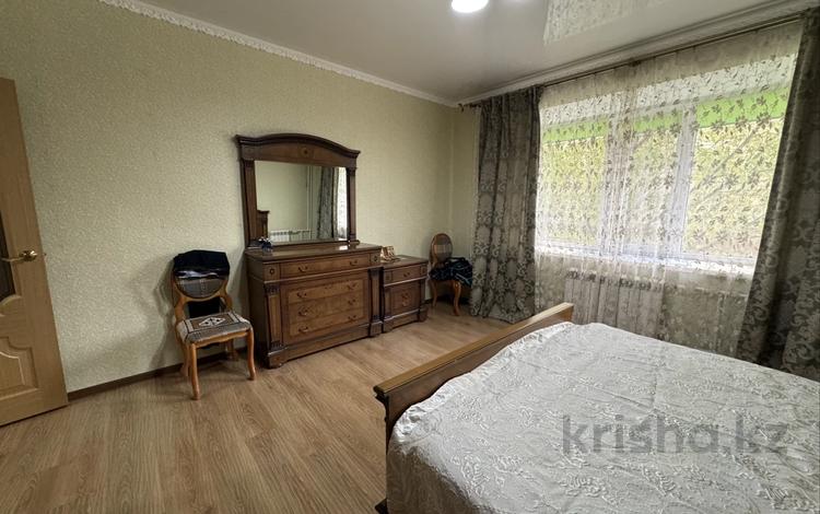 3-комнатная квартира · 107 м² · 1/5 этаж, мкр. Алтын орда за 43.9 млн ₸ в Актобе — фото 2