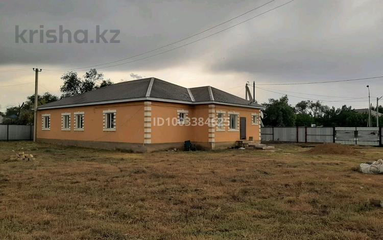 Жеке үй · 4 бөлме · 280 м² · 10 жүзд., Култумиева 139А, бағасы: 31 млн ₸ в Кульсары — фото 2