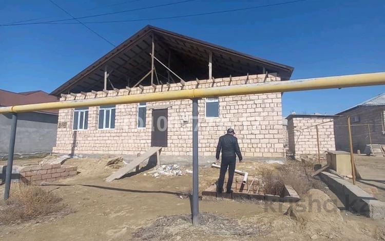 Жеке үй · 4 бөлме · 240 м² · 6 сот., Қаламқас 3 көше ... — 3 көше, бағасы: 9 млн ₸ в Атамекене — фото 2
