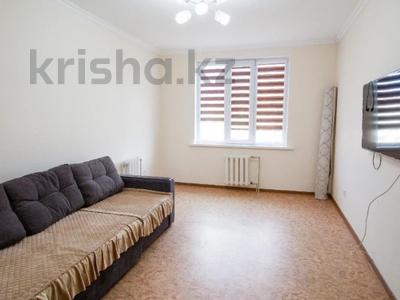 2-комнатная квартира · 64 м² · 5/7 этаж, Болашак — Мкр Самал за 24 млн 〒 в Талдыкоргане, мкр Болашак