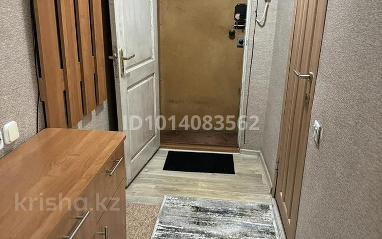 3-комнатная квартира · 58 м² · 4/5 этаж, Ермекова 129/3 за 190 000 ₸ в Караганде, Казыбек би р-н — фото 2