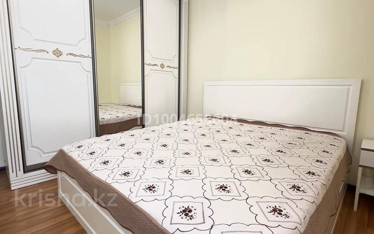 2-комнатная квартира · 70 м² · 8/16 этаж, Бальзака 8 — Район Шашкина Аль-Фараби за 410 000 ₸ в Алматы, Бостандыкский р-н — фото 2