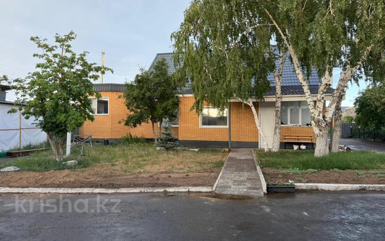 Отдельный дом · 5 комнат · 200 м² · 20 сот., Султана Бейбарса 8 за 51 млн ₸ в Павлодарском — фото 7