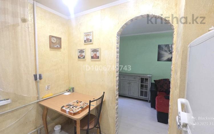 2-бөлмелі пәтер · 42 м² · 2/4 қабат, Жарокова 201 — Аттакент, бағасы: 350 000 ₸ в Алматы, Бостандыкский р-н — фото 2