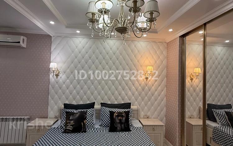 2-бөлмелі пәтер · 80 м², мкр 11 112в, бағасы: 2 000 〒 в Актобе — фото 2