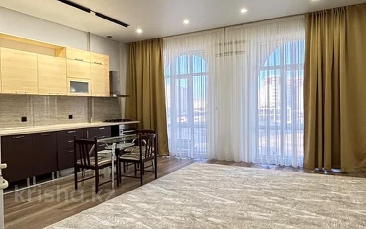 3-бөлмелі пәтер · 90 м² · 3/10 қабат, 20-ш/а. 8 участок, бағасы: 250 000 ₸ в Актау, 20-й мкр — фото 2
