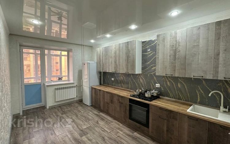2-бөлмелі пәтер · 70.3 м² · 4/9 қабат, Абылай хана 1/3, бағасы: 32 млн ₸ в Кокшетау — фото 2