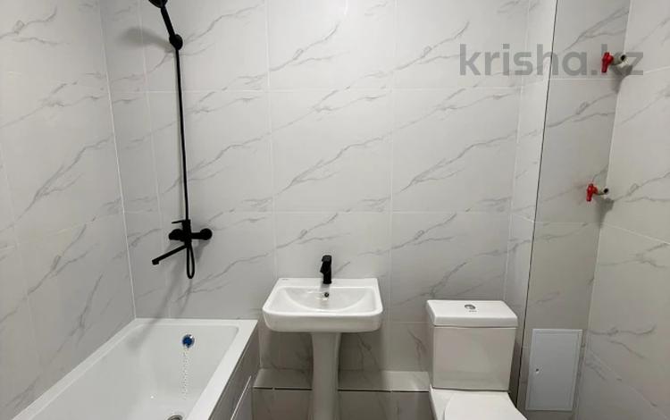 3-комнатная квартира · 62.5 м² · 2/10 этаж, Розы Боглановой 1 — САМАЯ ДЕШЕВАЯ ЦЕНА за ~ 35.2 млн ₸ в Астане — фото 9