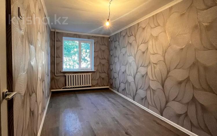 2-комнатная квартира · 42.7 м² · 1/5 этаж, Ауэзова 29 за 13.5 млн ₸ в Атырау, мкр Жилгородок — фото 2