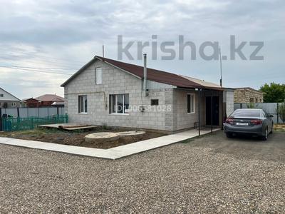 Үйдің бір бөлігі · 4 бөлме · 120 м² · 10 жүзд., Акниет 20, бағасы: 14.7 млн ₸ в Актобе, жилой массив Акшат