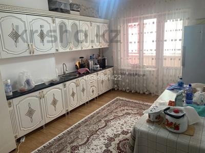 2-комнатная квартира, 62 м², 2/3 этаж, Сулейманова 270 за 20 млн 〒 в Таразе