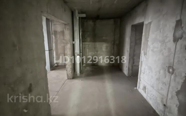 3-комнатная квартира · 76 м² · 7/10 этаж, Алтын Орда 7/1а за 34 млн ₸ в Абае — фото 2